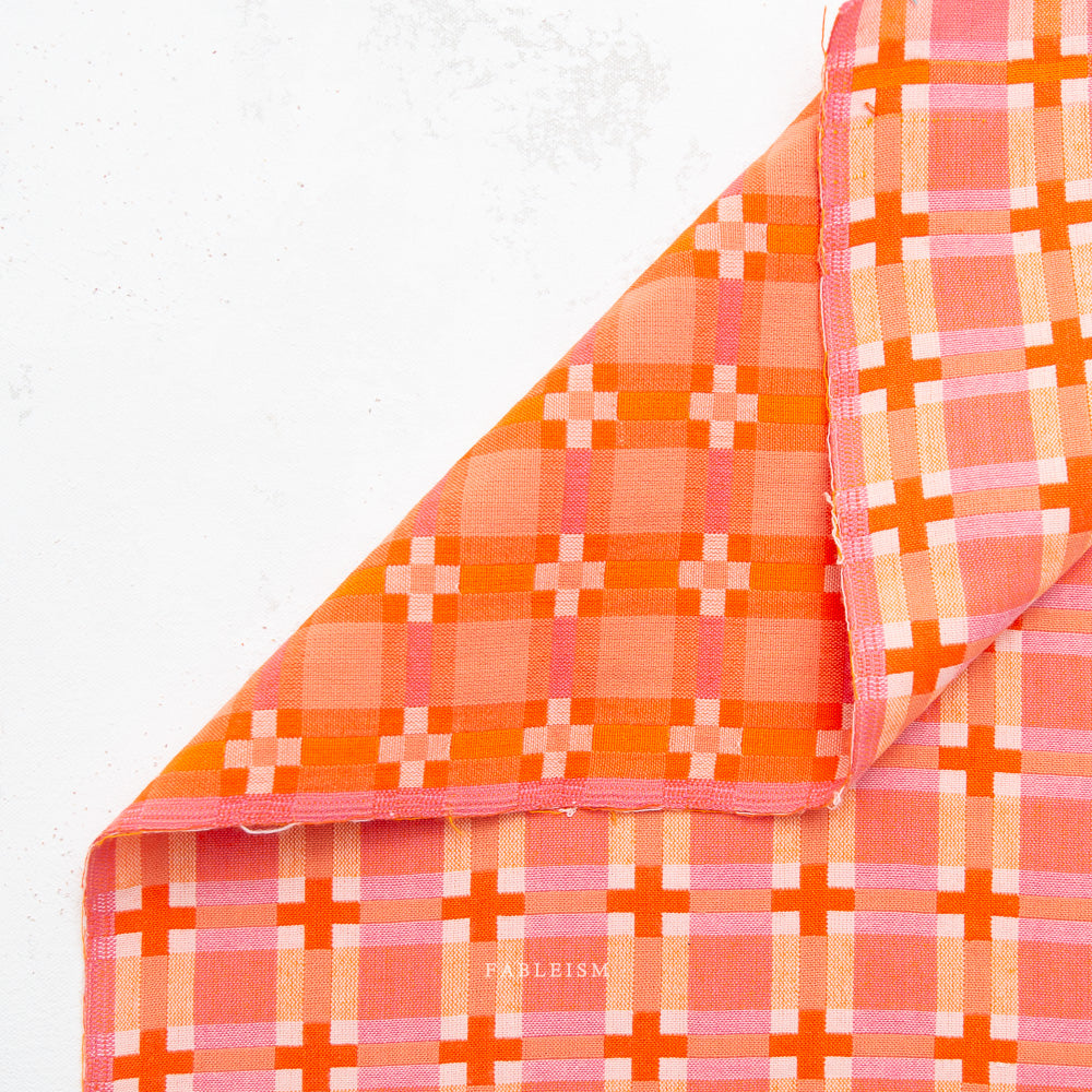 Fine and Dandy 05-DKT Summer by Fableism (sold in 25cm increments)