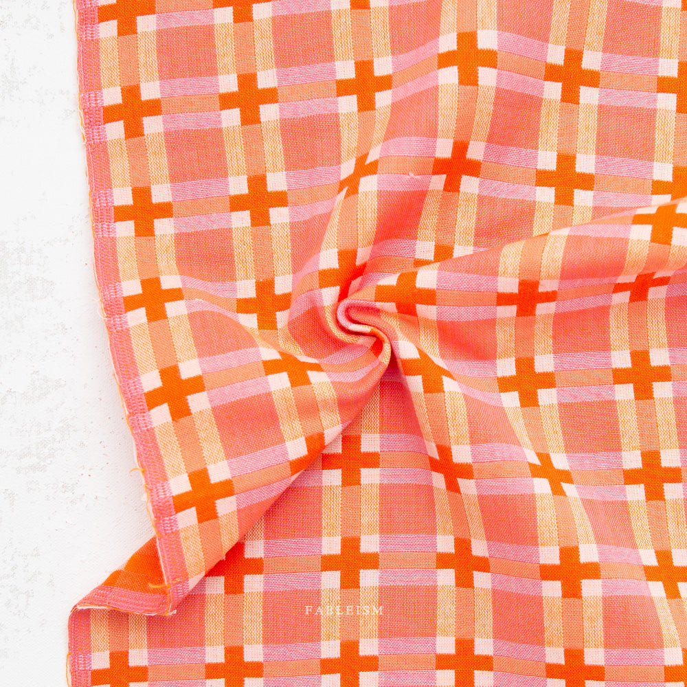 Fine and Dandy 05-DKT Summer by Fableism (sold in 25cm increments)