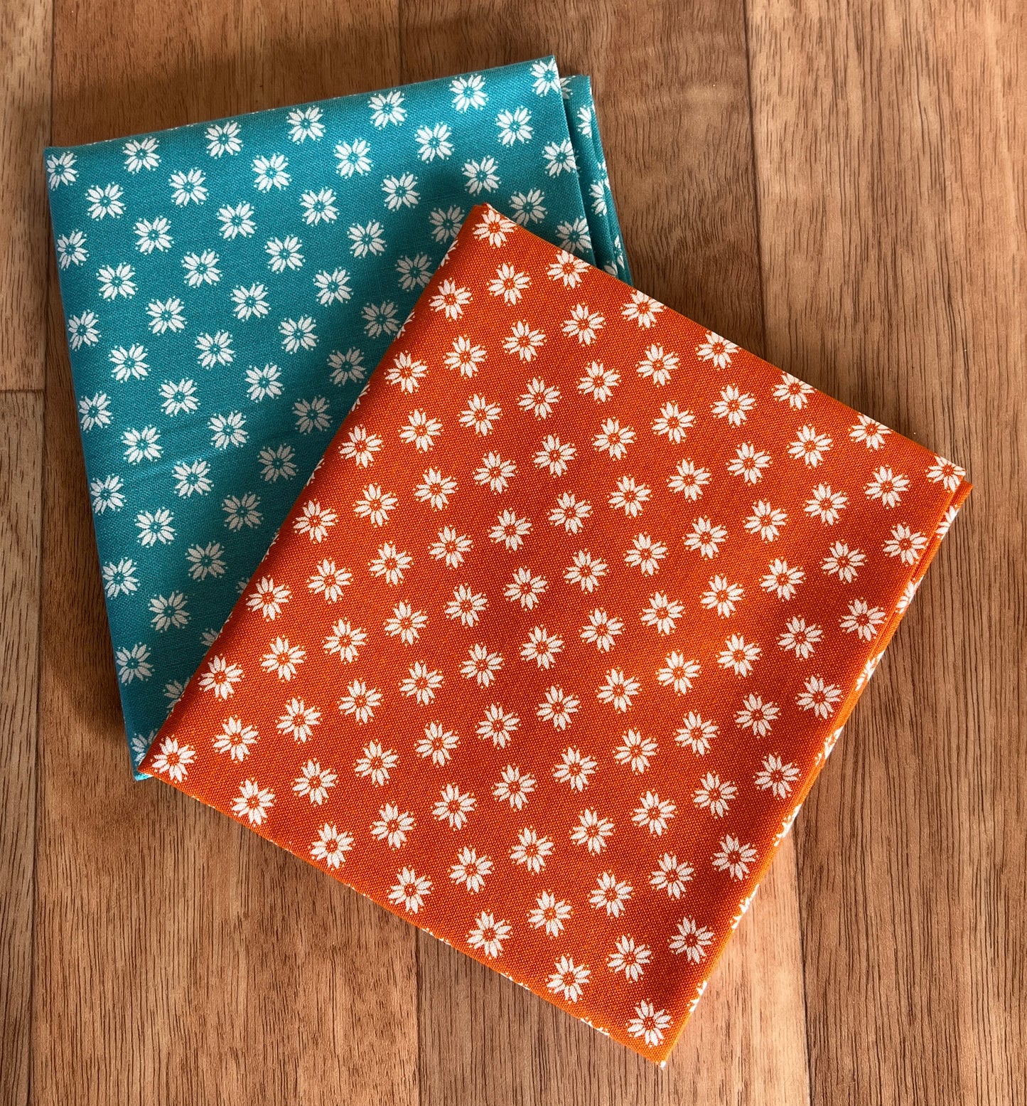 Farmers Daughter Quilting Fat Quarter Bundle by Lori Holt for Riley Blake