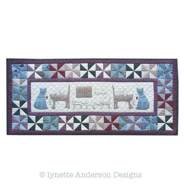 Happy Family Tablerunner Quilt Pattern by Lynette Anderson