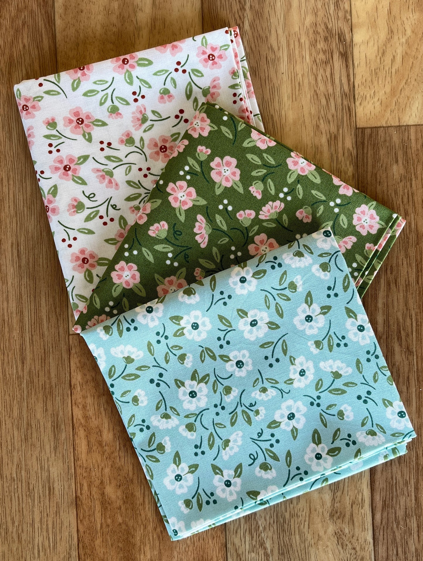 Heartland In Bloom Fat Quarter Bundle by Judy Jarvi for Andover Fabrics
