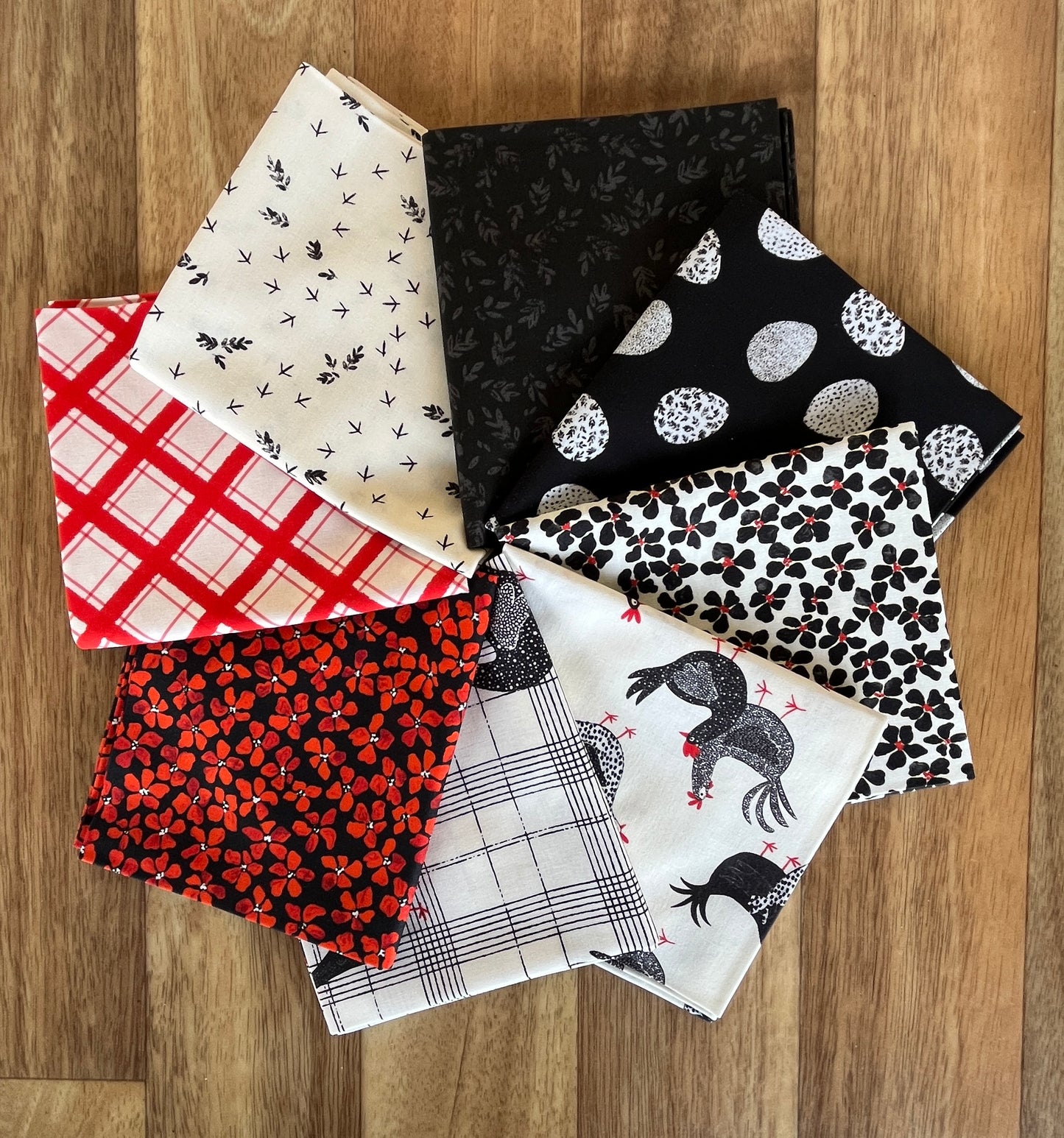 Hen House Fat Quarter Bundle by Camelot Fabrics