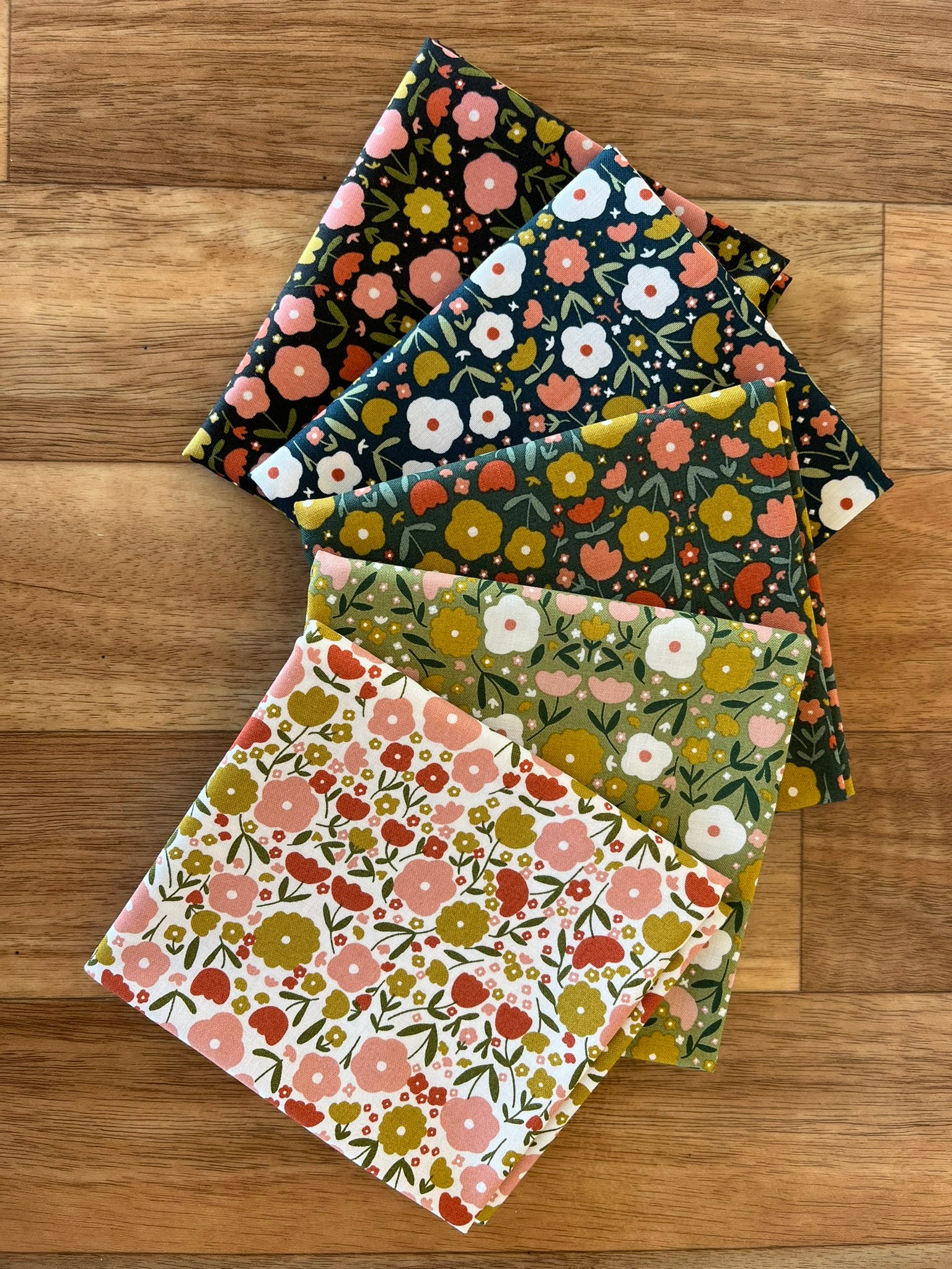 Imaginary Flowers Peppy Petals Fat Quarter Bundle by Gingiber for Moda ...