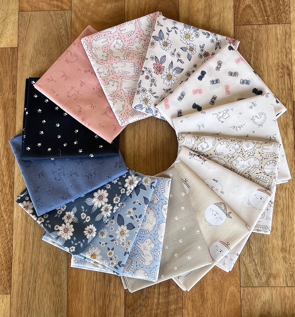 Kitten Fun Fat Quarter Bundle by Julia Khimich for Clothworks