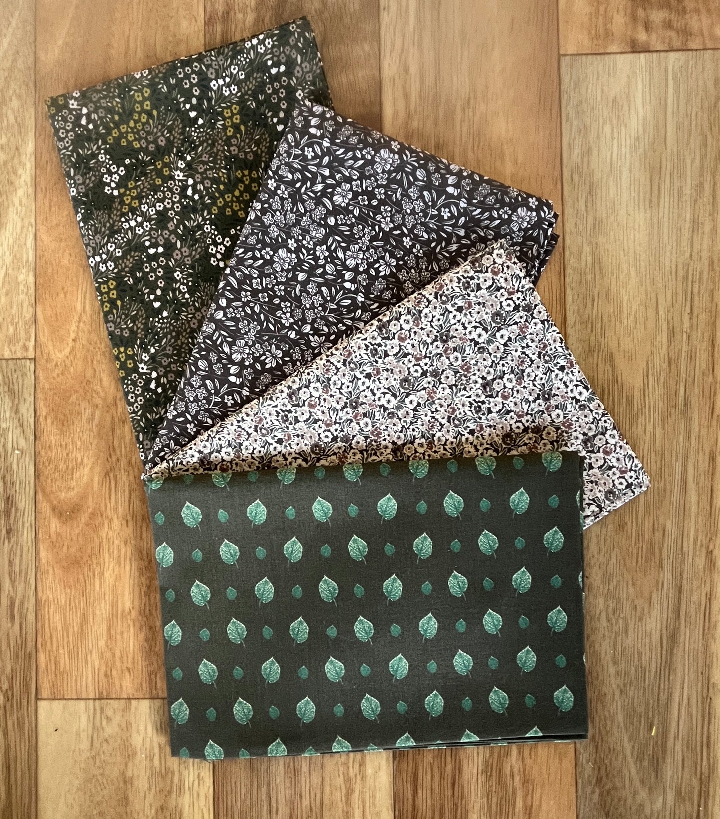 Blacks Voile Fat Quarter Bundle by La Ta Te