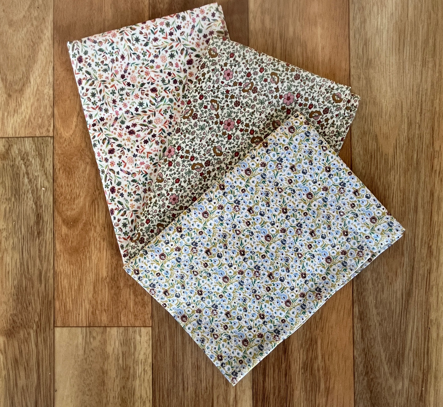 Small Florals Voile Fat Quarter Bundle by La Ta Te