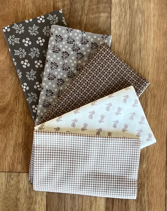 Pebble Fat Eighth Bundle Lori Holt for Riley Blake Designs