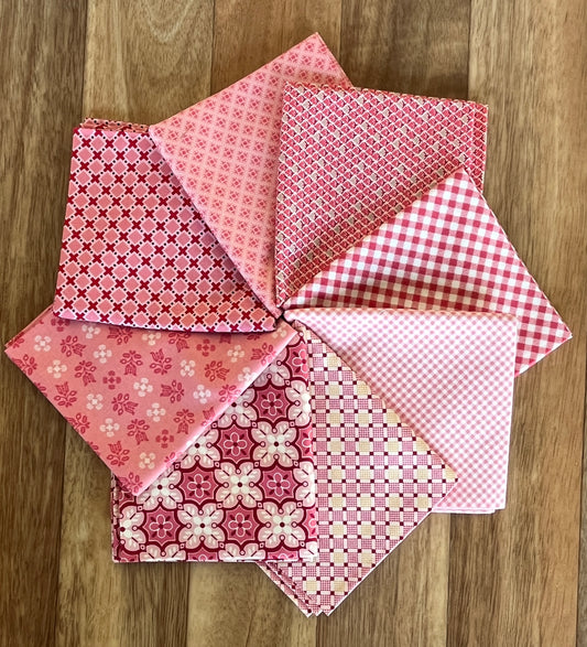 Pinks 2 Fat Quarter Bundle Lori Holt for Riley Blake Designs