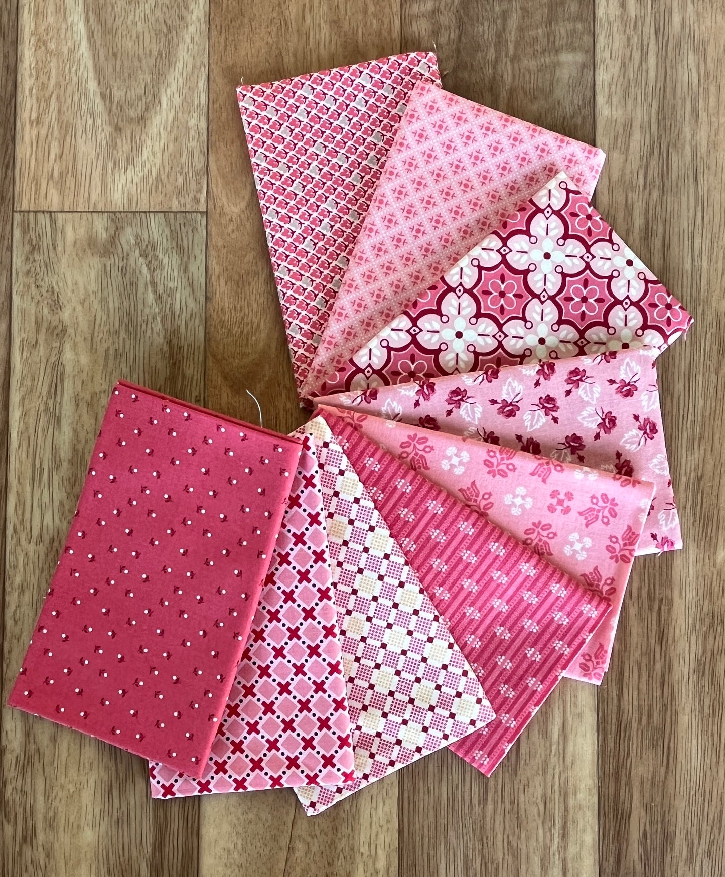 Pinks Fat Eighth Bundle Lori Holt for Riley Blake Designs
