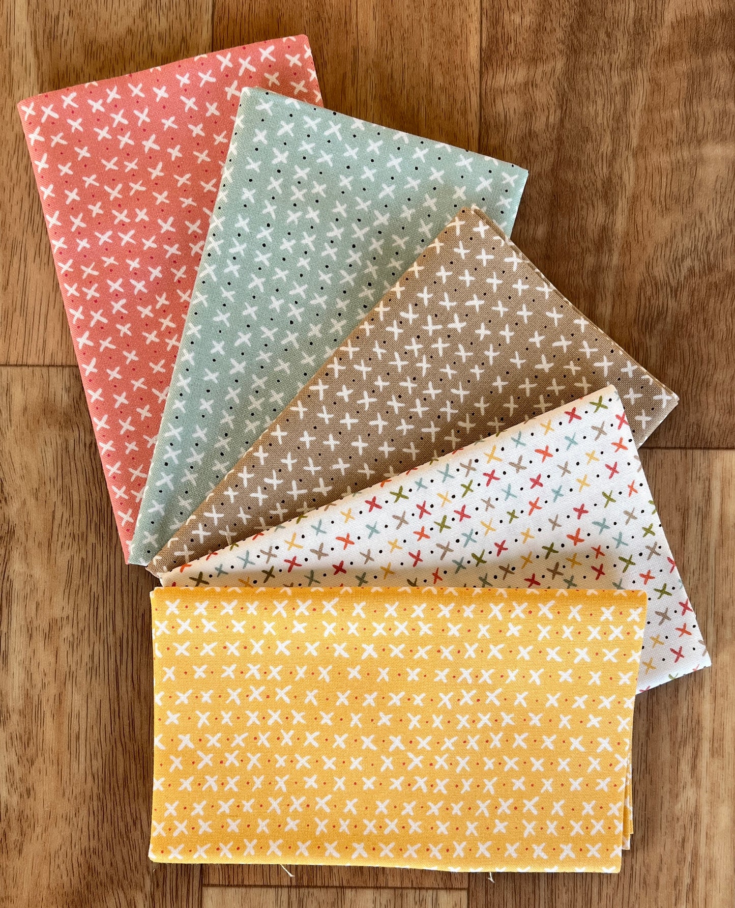 Lucky X's + 0's Fat Eighth Bundle by Sweetwater for Moda Fabrics