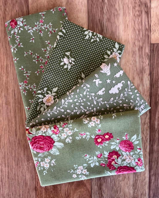 Tilda Merry Little Christmas Greens Fat Eighth Bundle