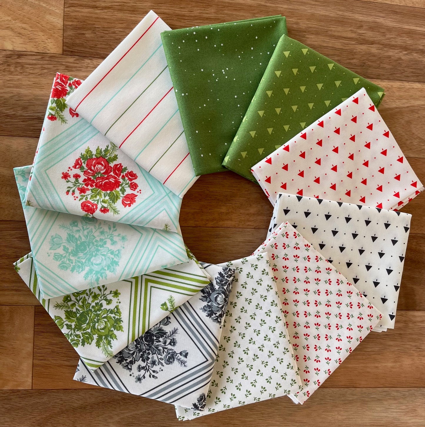 Merry Little Christmas Fat Quarter Bundle Bonnie & Camille for Moda Fabrics