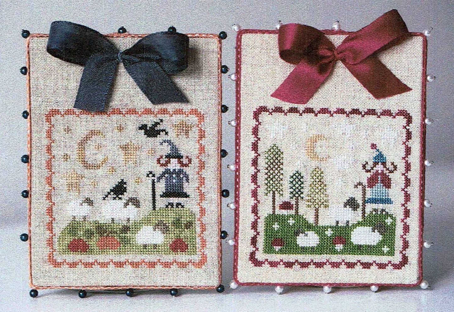 Moutons au fil des mois Novembre Decembre Cross Stitch Pattern by Tralala