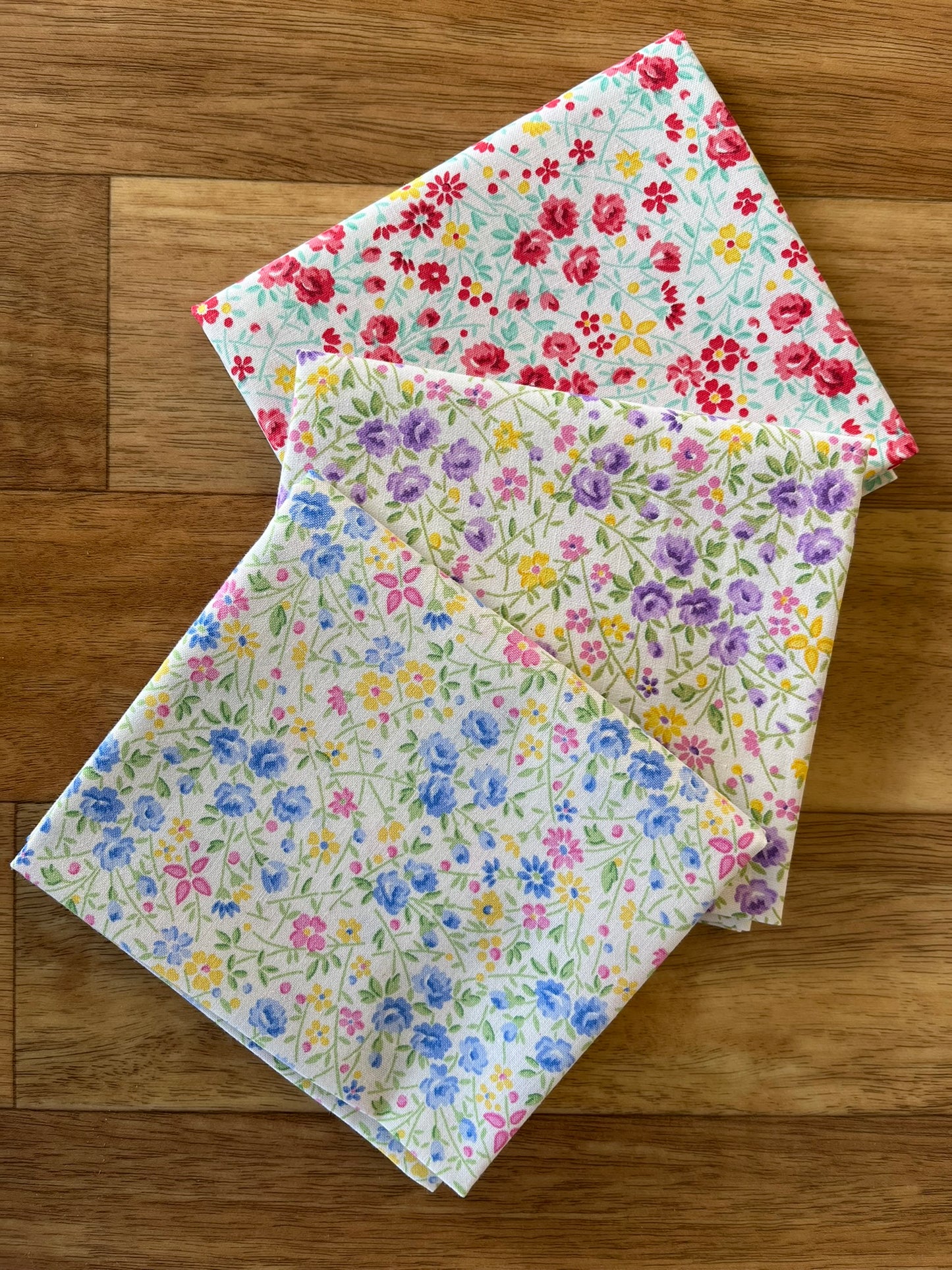 Nana Mae 7 Wild Flowers Fat Quarter Bundle by Henry Glass Fabrics