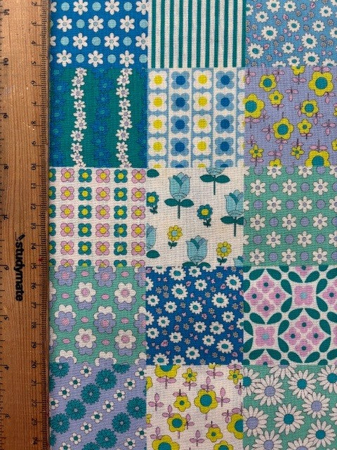 Flowers Days 70's Design CHU055-1D Flower Patches by Koko Seki (sold in 25cm increments)