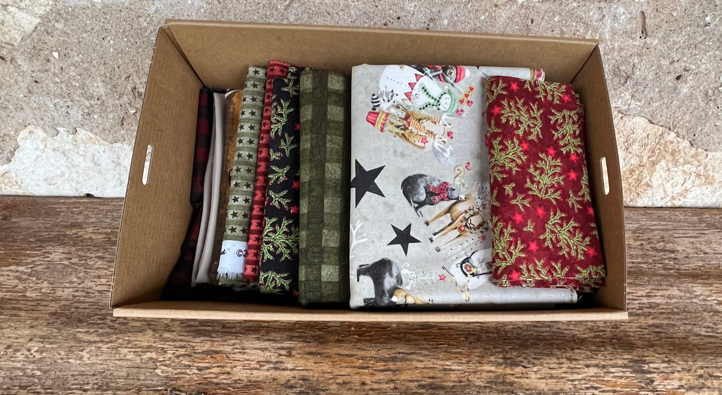 Northern Christmas Panel Quilt Kit by Teresa Kogut for Riley Blake Fabrics
