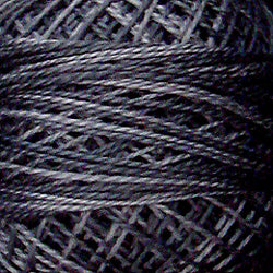 Valdani O126 Old Cottage Grey Perle 8 Thread