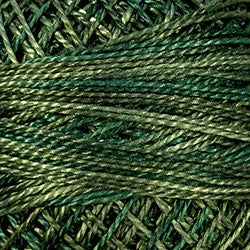 Valdani O526 Green Pastures Perle 8 Thread