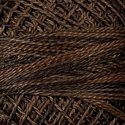 Valdani P12 Brown Perle 8 Thread