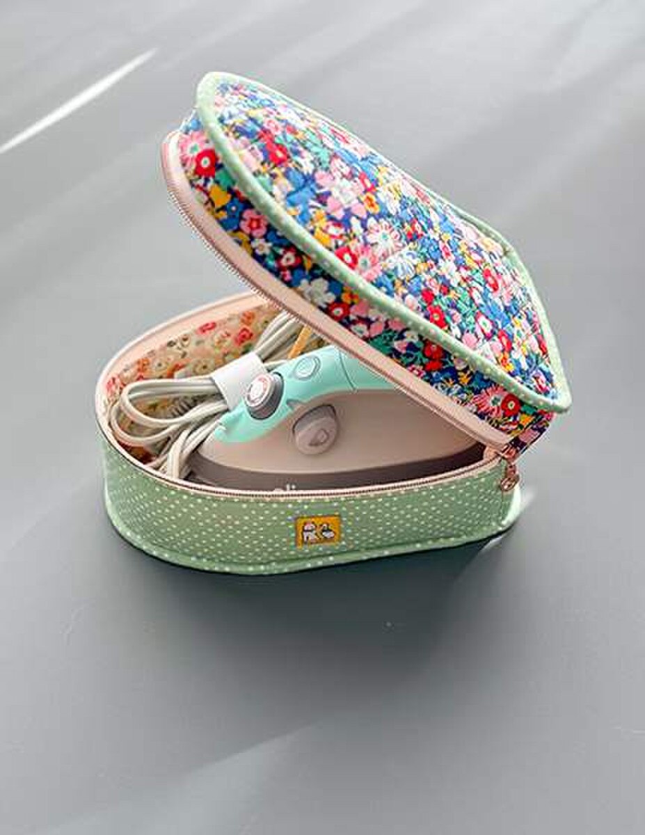 Travel Case Pattern for Mini Iron by Minki Kim for Riley Blake