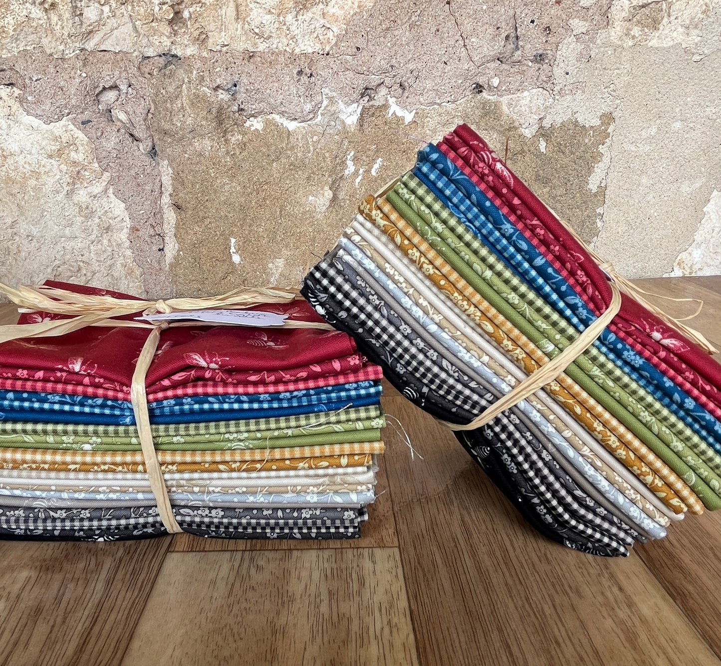 Petite Beehive Fat Eighth Bundle by Renee Nanneman for Andover Fabrics