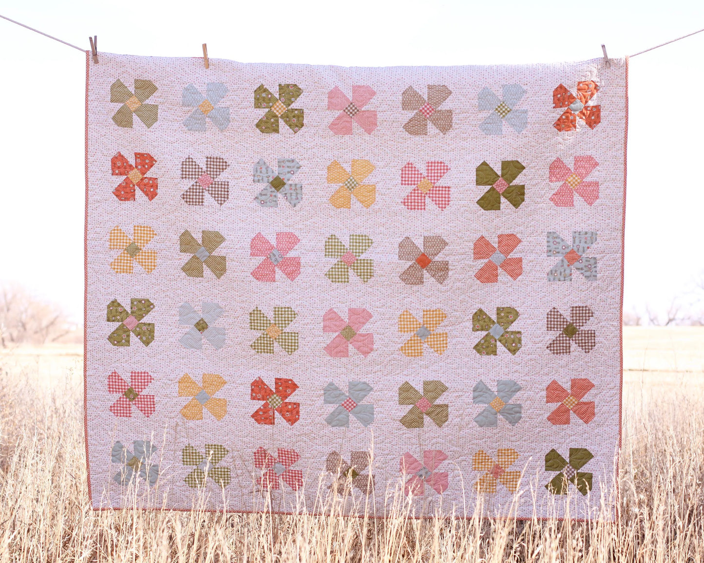 Picking Daisies Quilt Pattern by Sweetwater