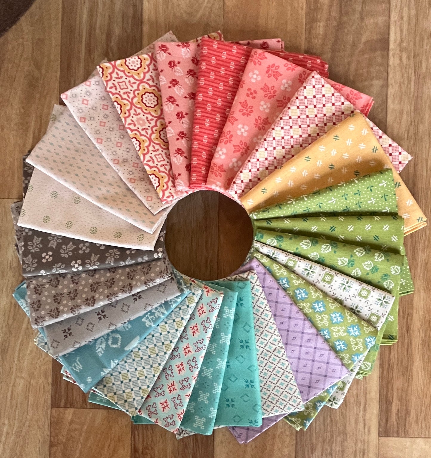 Piece & Plenty Fat Quarter Bundle by Lori Holt for Riley Blake Designs