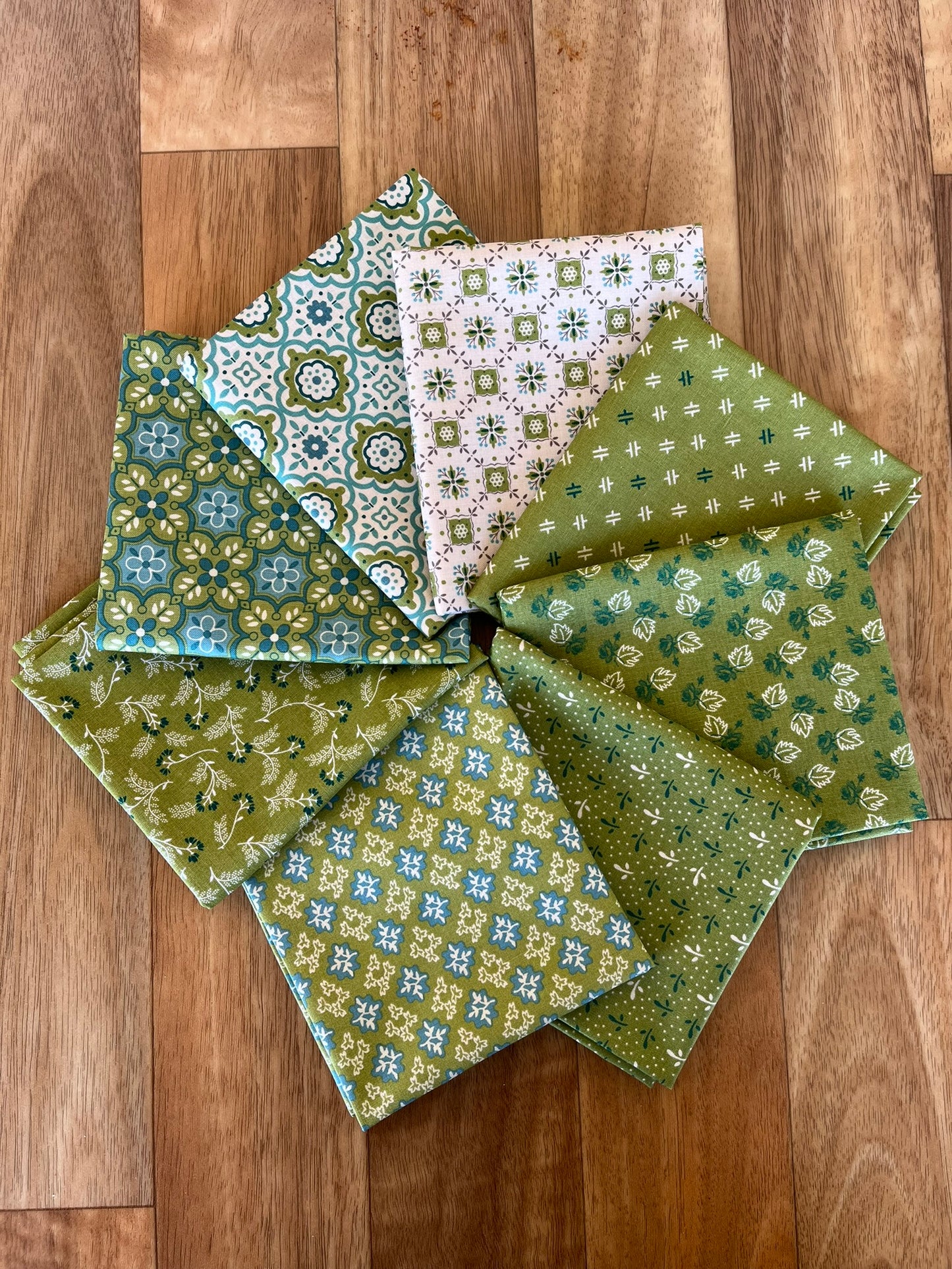 Piece & Plenty Greens Fat Quarter Bundle by Lori Holt for Riley Blake Designs