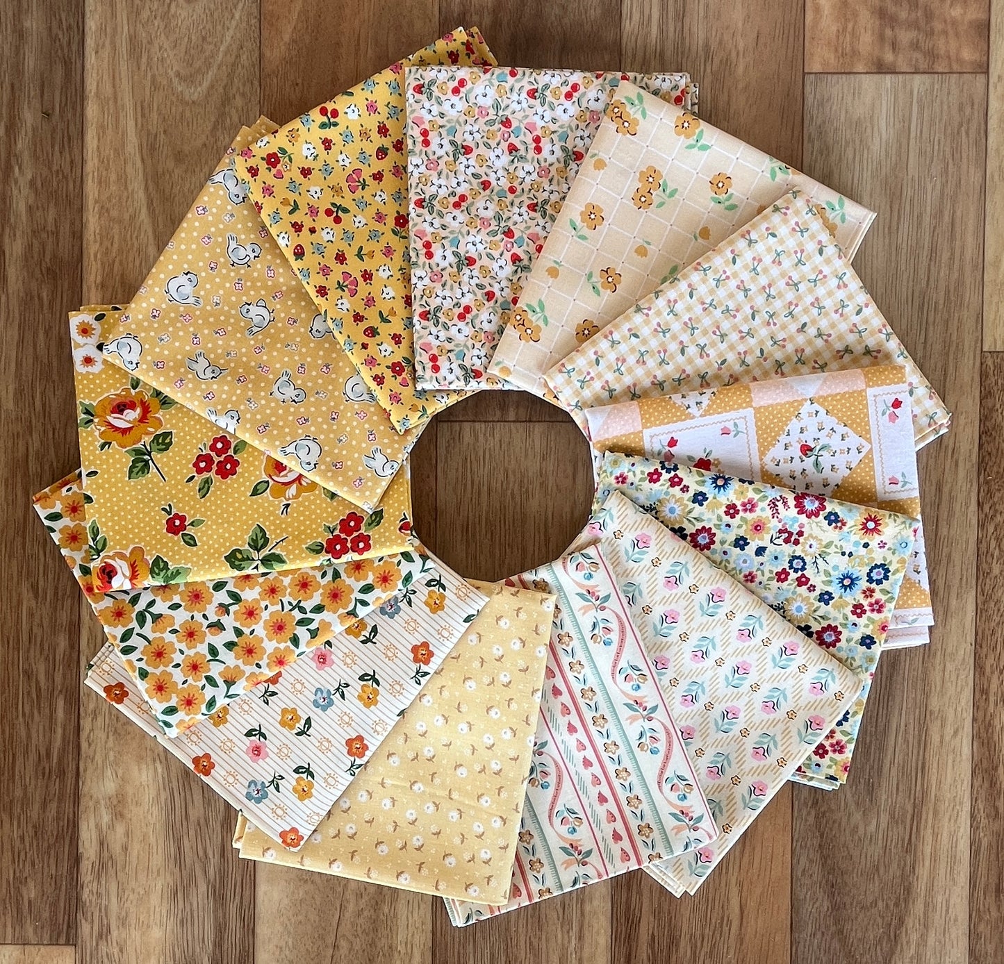 Poppie Cotton Yellows Fat Quarter Bundle