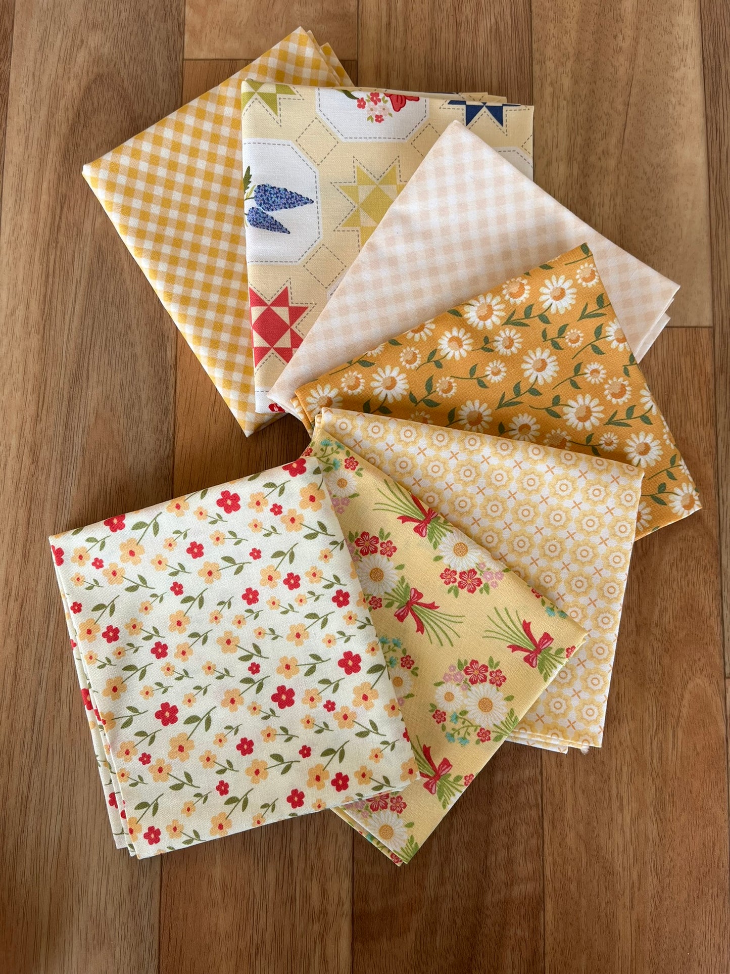 Homestead by Poppie Cotton Yellows Fat Quarter Bundle