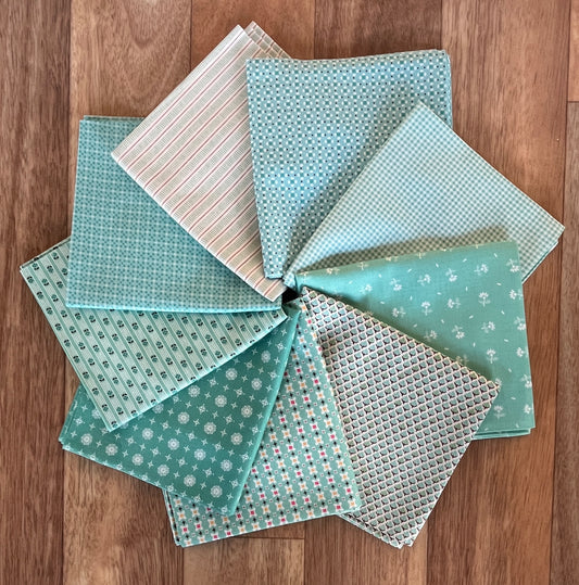Prim Blues Fat Quarter Bundle by Lori Holt for Riley Blake Fabrics