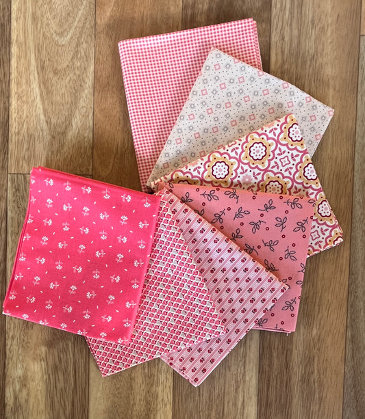 Pinks Fat Quarter Bundle Lori Holt for Riley Blake Designs