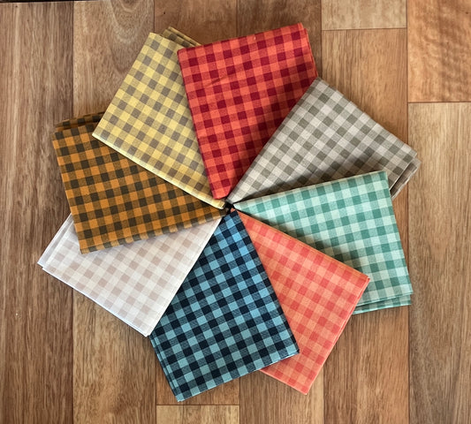 Quiltessential Gingham Fat Quarter Bundle Laundry Basket Quilts for Andover Fabrics