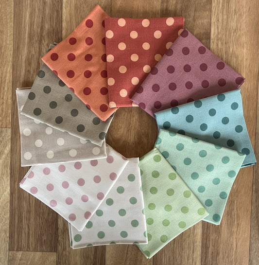 Quiltessential Dots Fat Quarter Bundle Laundry Basket Quilts for Andover Fabrics