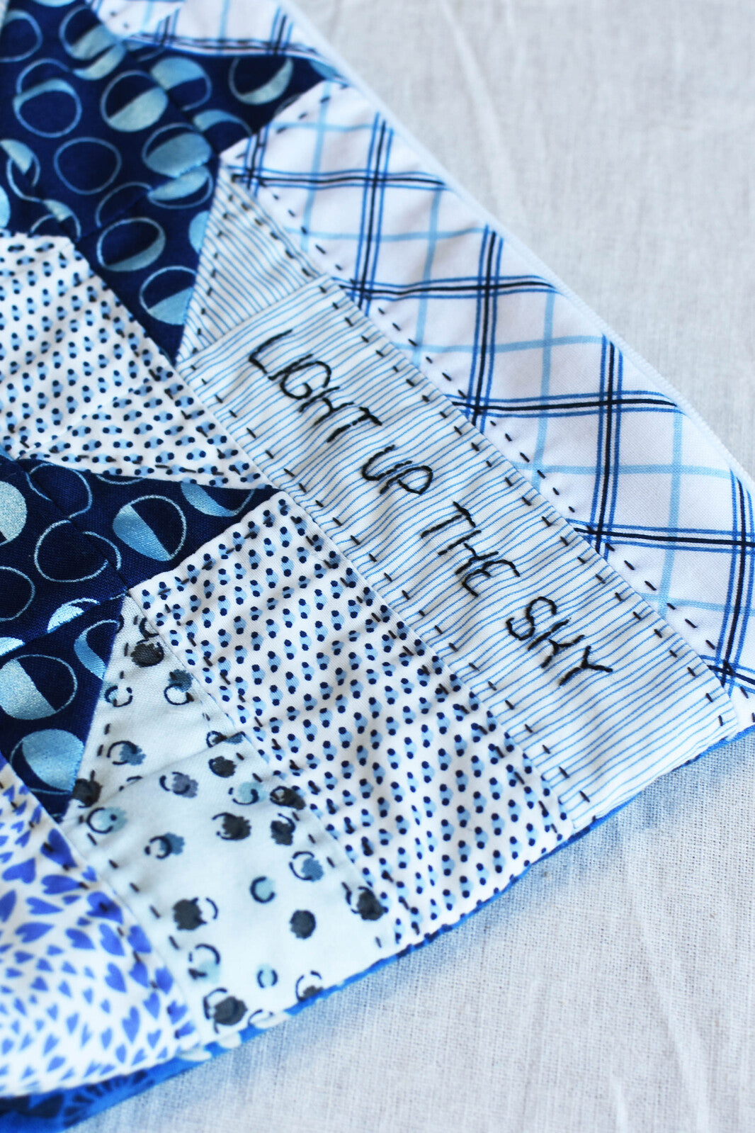 Quippy Zippy Pouch Pattern- Light Up the Sky by Jen Kingwell