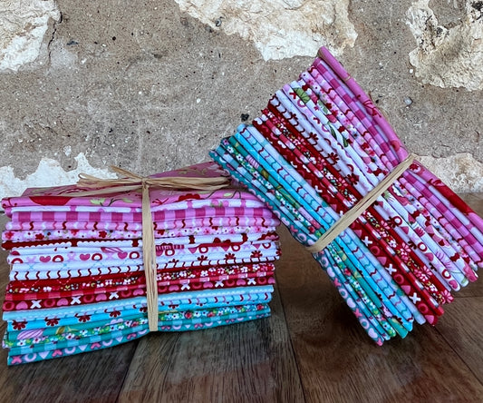 Smitten Chicken Fat Eighth Bundle by Lori Woods for Poppie Cotton