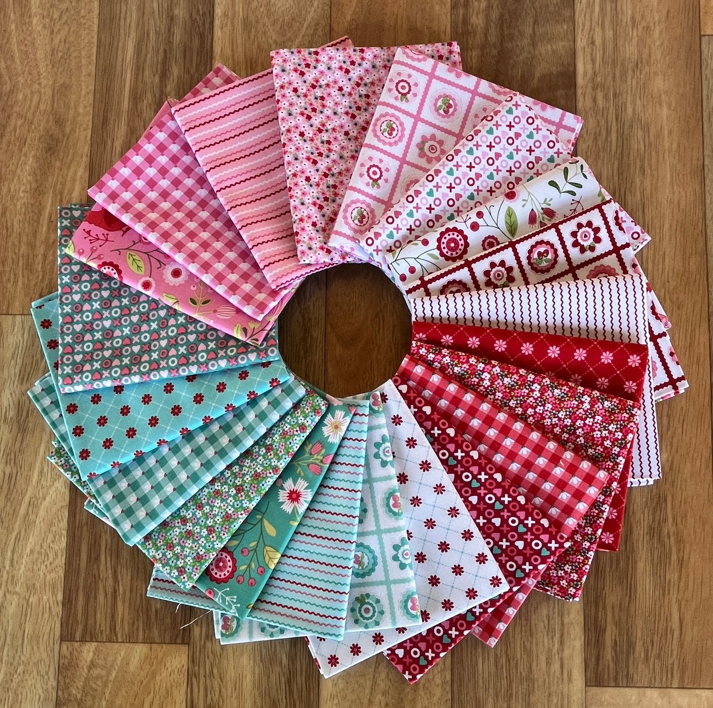 Smitten Chicken Fat Eighth Bundle by Lori Woods for Poppie Cotton