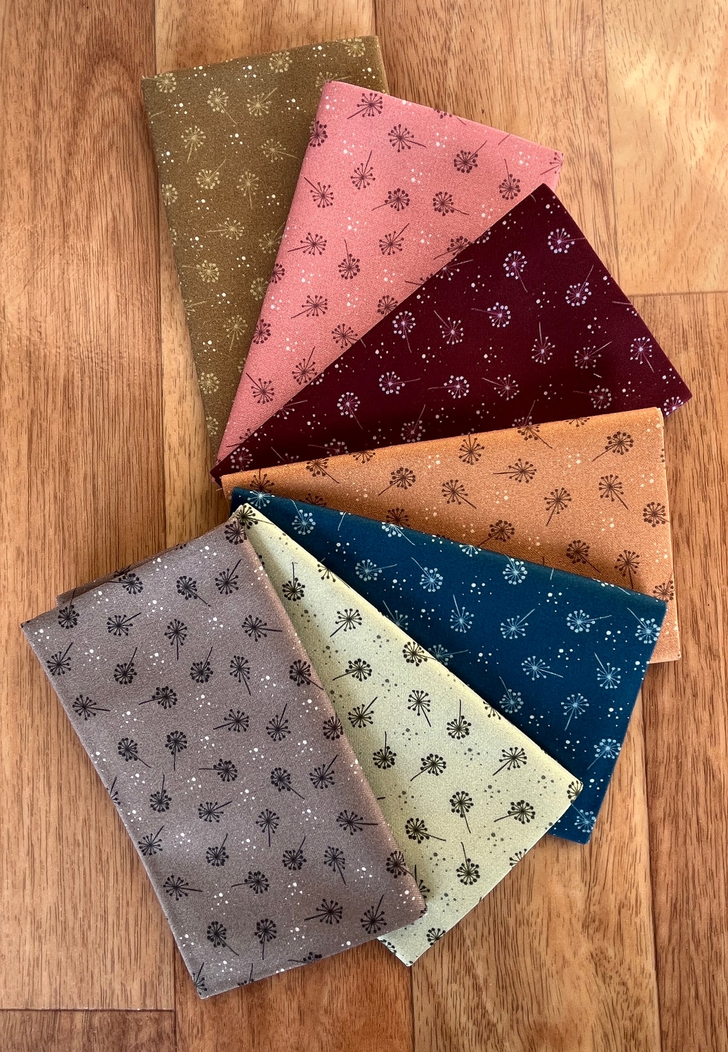 The Sweetest Embrace Blowflowers Fat Eighth Bundle by Linette Jakobsen for Stoff Fabrics