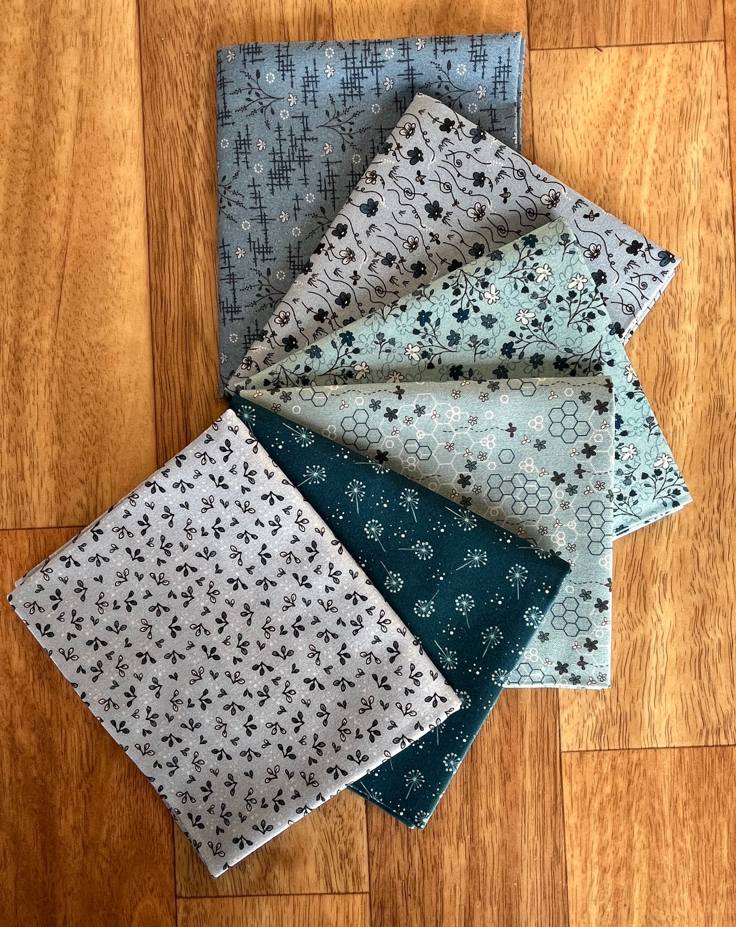 The Sweetest Embrace Blues Fat Quarter Bundle by Linette Jakobsen for Stoff Fabrics