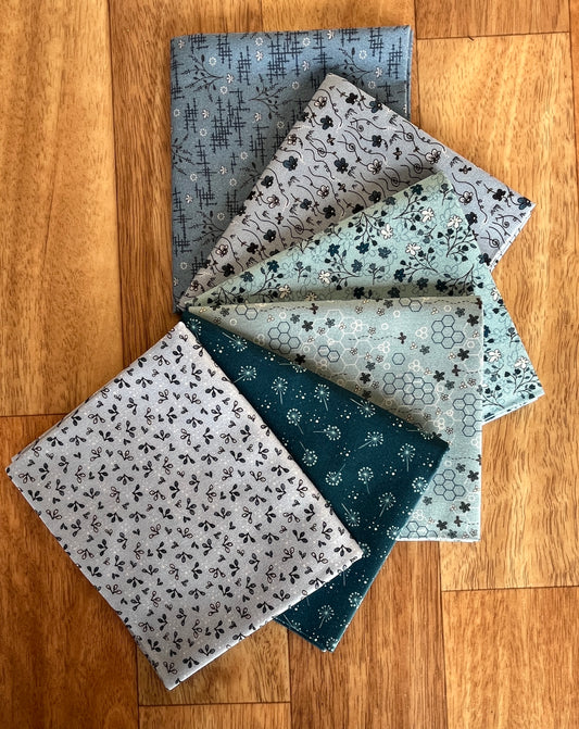 The Sweetest Embrace Blues Fat Quarter Bundle by Linette Jakobsen for Stoff Fabrics