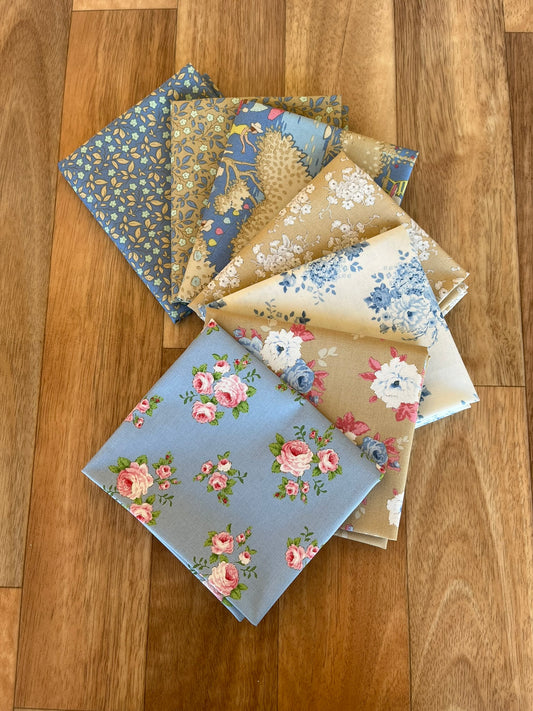 Sunday Brunch Blue/Sand Fat Quarter Bundle by Tilda