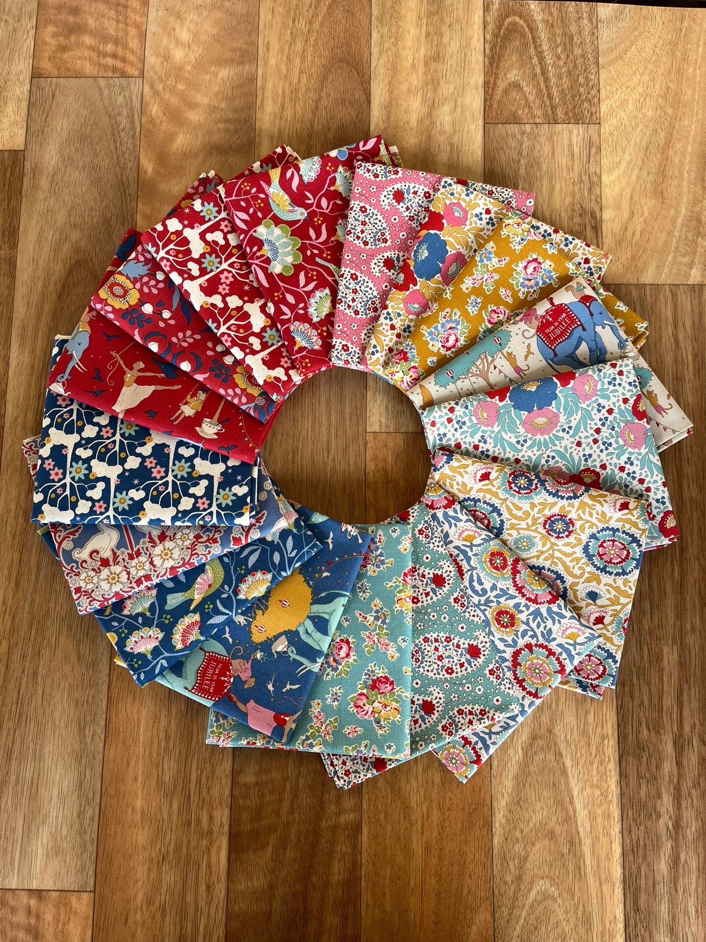 Jubilee Fat Quarter Bundle by Tilda