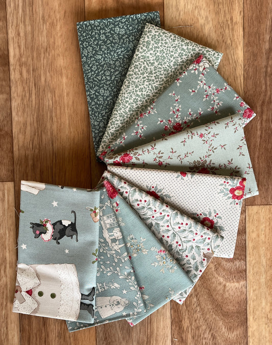 Tilda Merry Little Christmas Blues Fat Eighth Bundle
