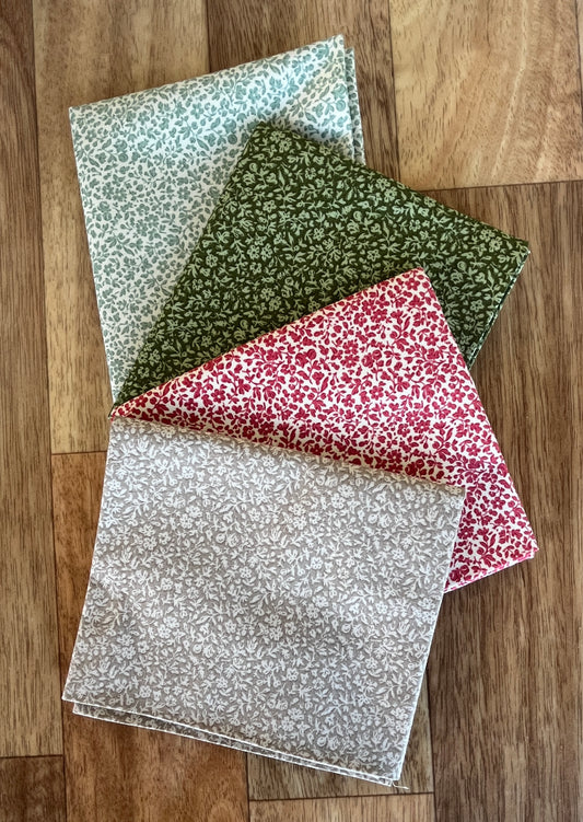 Tilda Merry Little Christmas Eve Blenders Fat Quarter Bundle