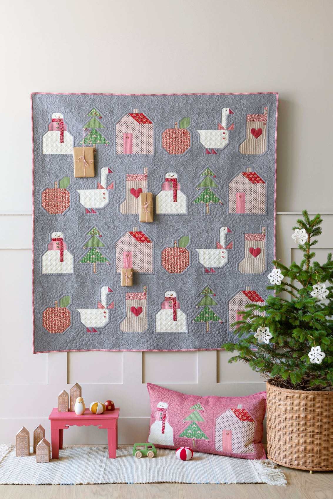 Tilda Creating Memories Christmas Calendar Quilt Kit