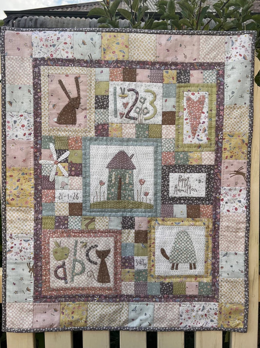 Time To Daydream Quilt Pattern by Anni Downs of Hatched and Patched