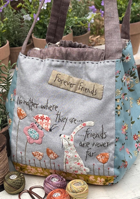 Friendship Drawstring Bag Quilt Pattern by Anni Downs of Hatched and Patched
