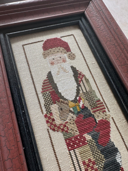 Santa 2003 Cross Stitch Pattern Heart in Hand