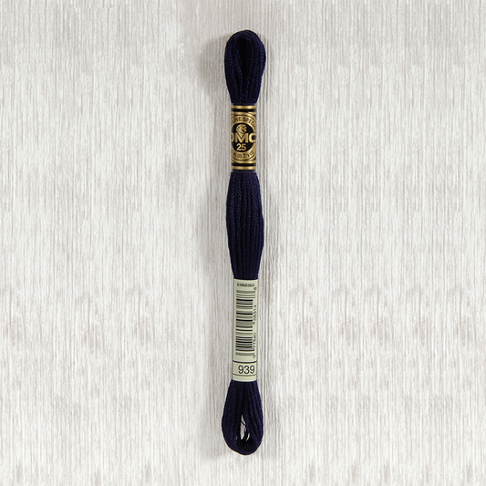 DMC 939 Very Dark Navy Blue 6 Strand Embroidery Floss