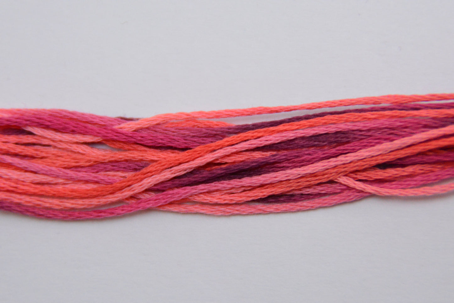 Berry Splash 4153 Weeks Dye Works 6-Strand Hand-Dyed Embroidery Floss
